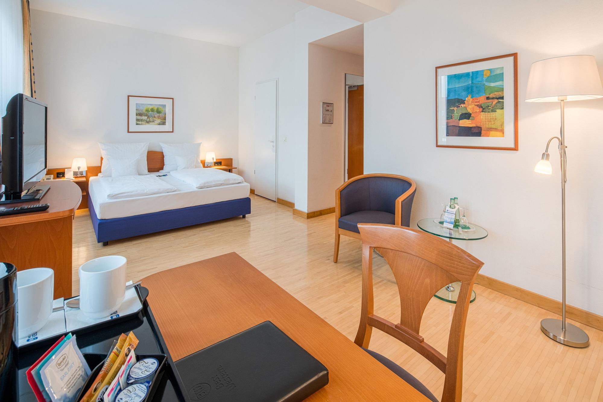 Western Am Strassberger Tor 4*