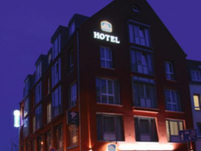 Hotel Western Am Strassberger Tor 4*