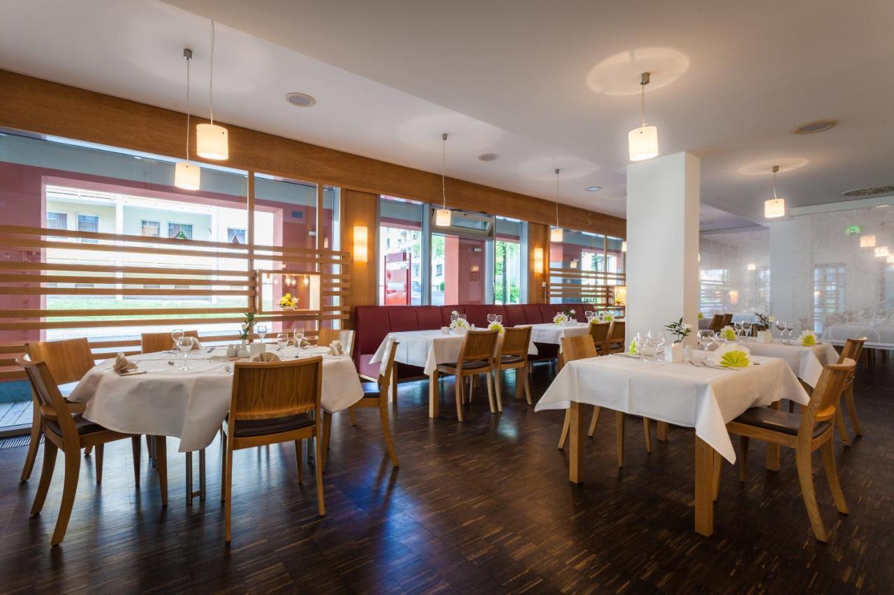 Western Am Strassberger Tor Hotel Plauen